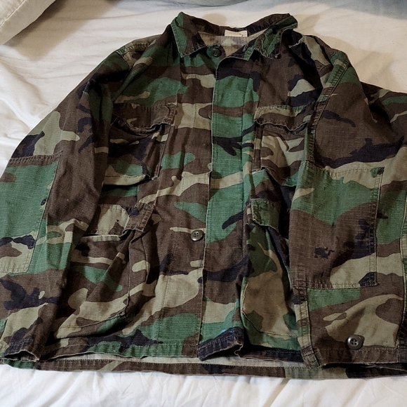 X-Large Green Military Jacket/ Punk Style Coat. Button up closures. Big Pockets. - Picture 1 of 12